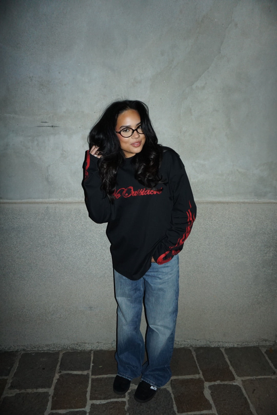 NO OUTSIDERS LONGSLEEVE